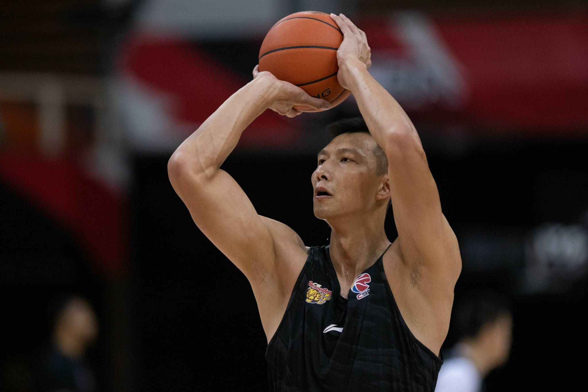 lol新英雄-加时末段广东宏远备战NBA季后赛，强势反弹细节曝光，球迷炸锅，纪律约束更严格的简单介绍