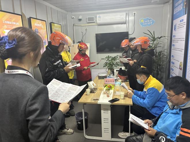 lol外服加速器-浙江稠州内部会议纪要流出——赛后战术微调；全明星赛使命明确；球探报告显示潜力的简单介绍